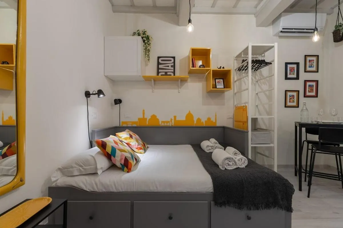 Apartmán The Court Of Santo Spirito Florencie 0*,