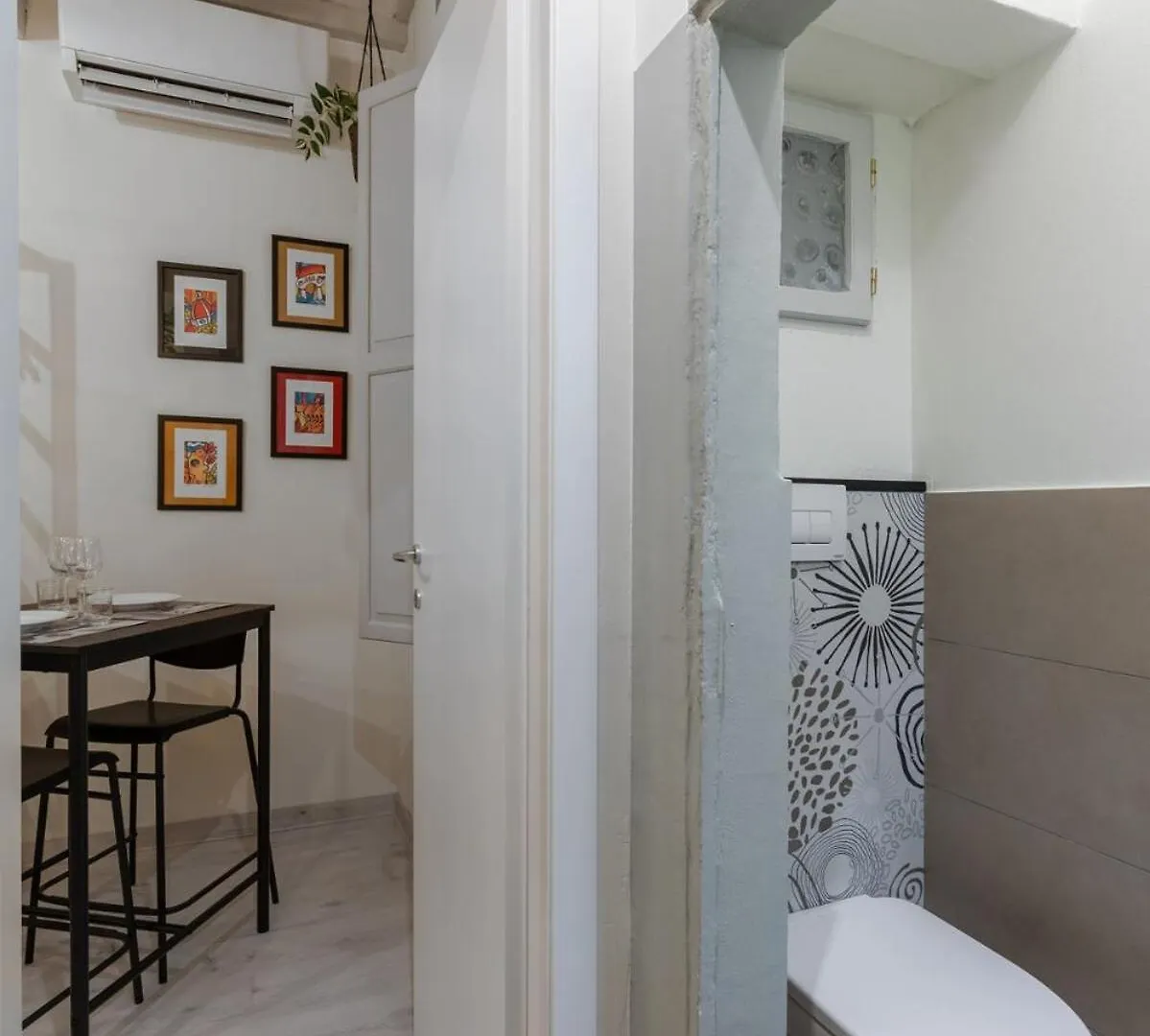 Apartmán The Court Of Santo Spirito Florencie 0*,